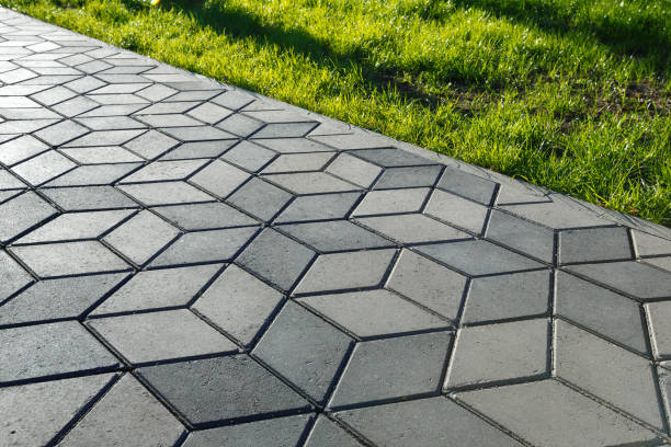 Best Affordable Driveway Pavers  in Hinton, WV